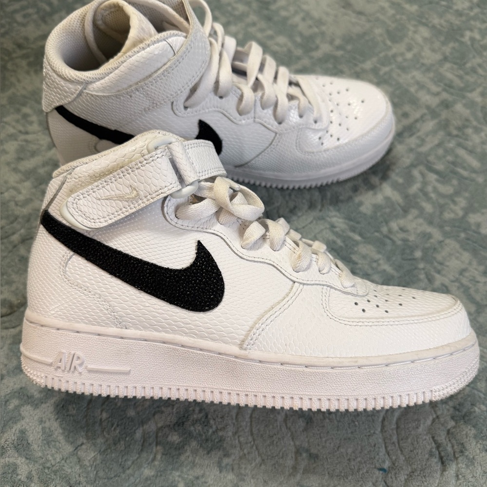 Nike White and Black Athletic Shoes